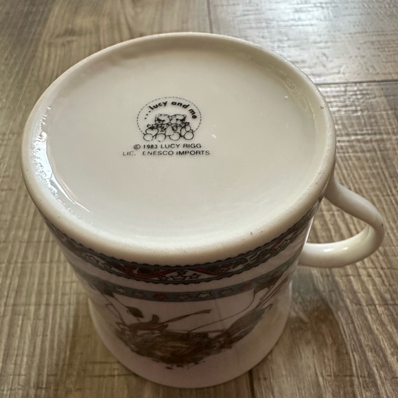 Lucy and Me 1983 Rocking Horse Mug - Picture 4 of 4
